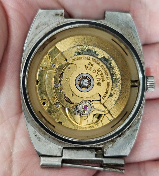 PROJECT TO FIX BULOVA SILVER DIAL CUSHION AUTOMATIC DAY DATE SS MENS WATCH B8697