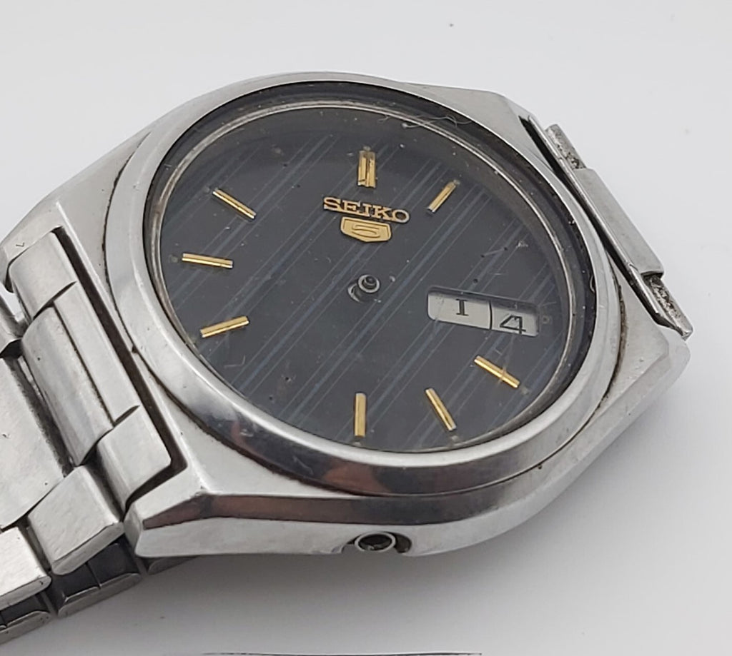 PROJECT TO FIX SEIKO 5 7009 4040 MENS SS AUTO DAY DATE WATCH BVT09976