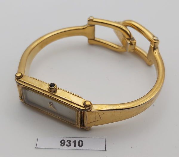 PROJECT TO FIX GUCCI LADIES BANGLE GOLD PLATE 1500 WATCH EU SHIP WATCH 9310