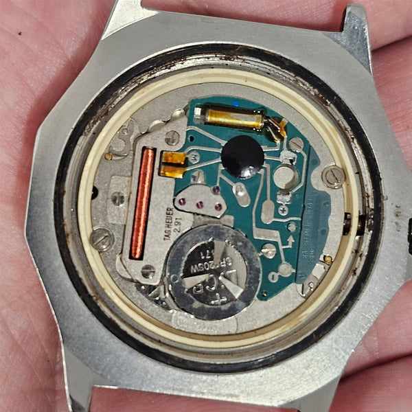 PROJECT FIX VINTAGE TAG HEUER 3000 SERIES MENS QUARTZ DATE GOLD SS WATCH BVT9911