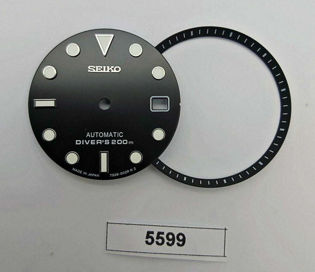 SEIKO SUBMARINE STYLE BLACK 7S26 0020 SUNBURST DIAL MINUTE TRACK SET WATCH B5599