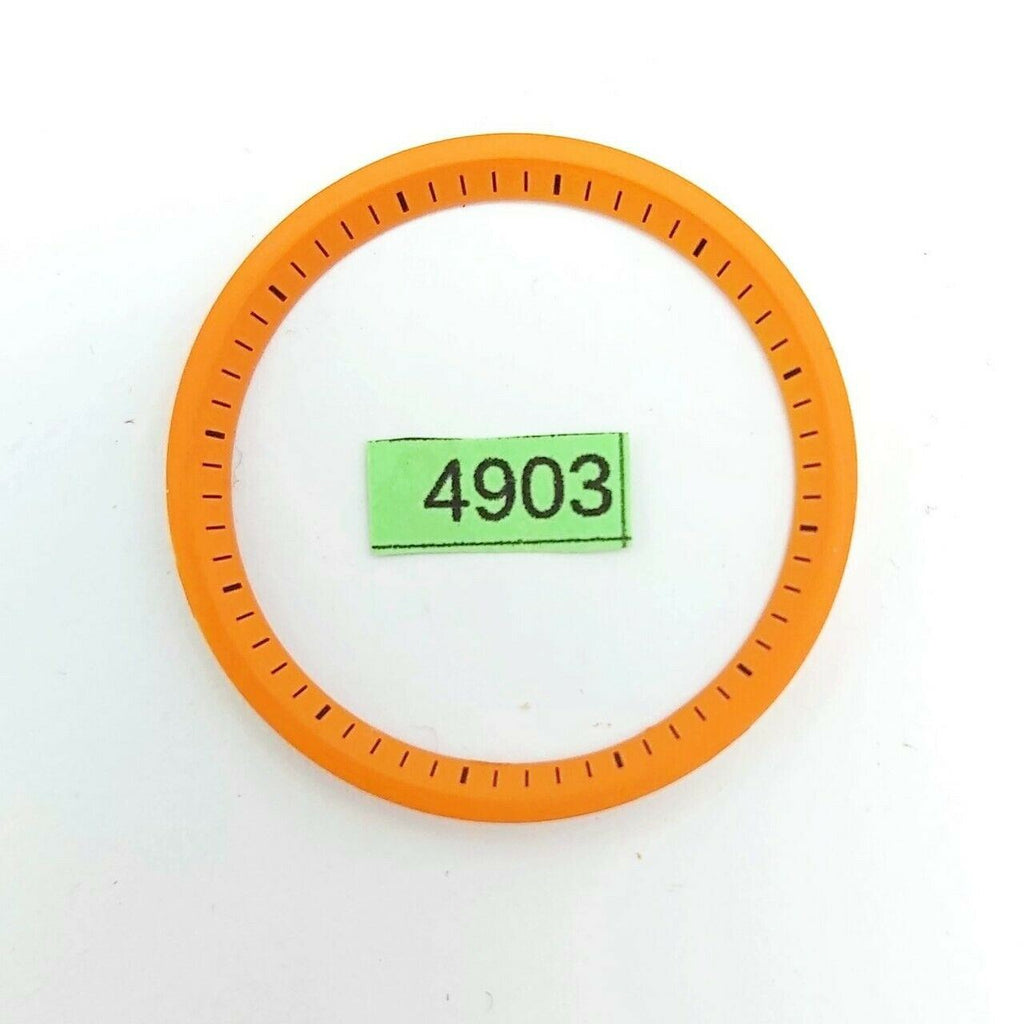 USED SEIKO MENS AFTERMARKET 7002 7000 YELLOW MINUTE TRACK WATCH BVT04903