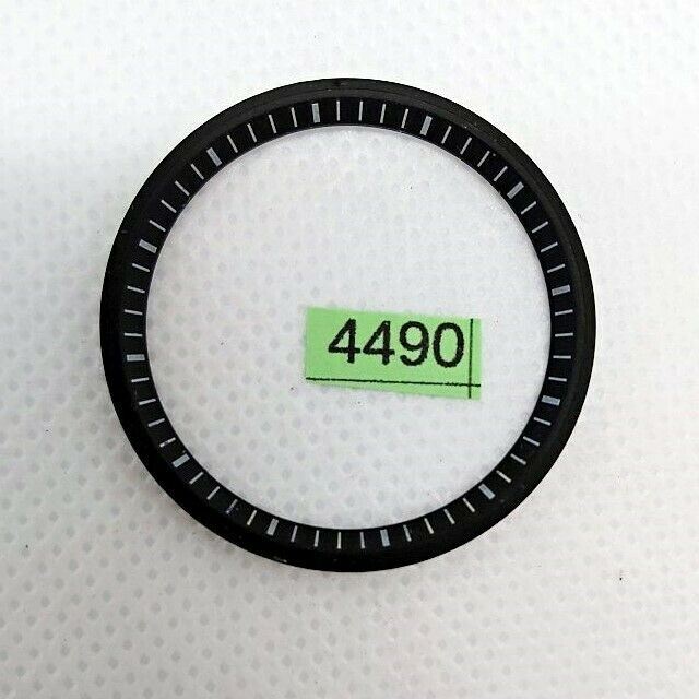 USED SEIKO MENS 7002 7000 BLACK MINUTE TRACK SEIKO AUTOMATIC WATCH BVT04490