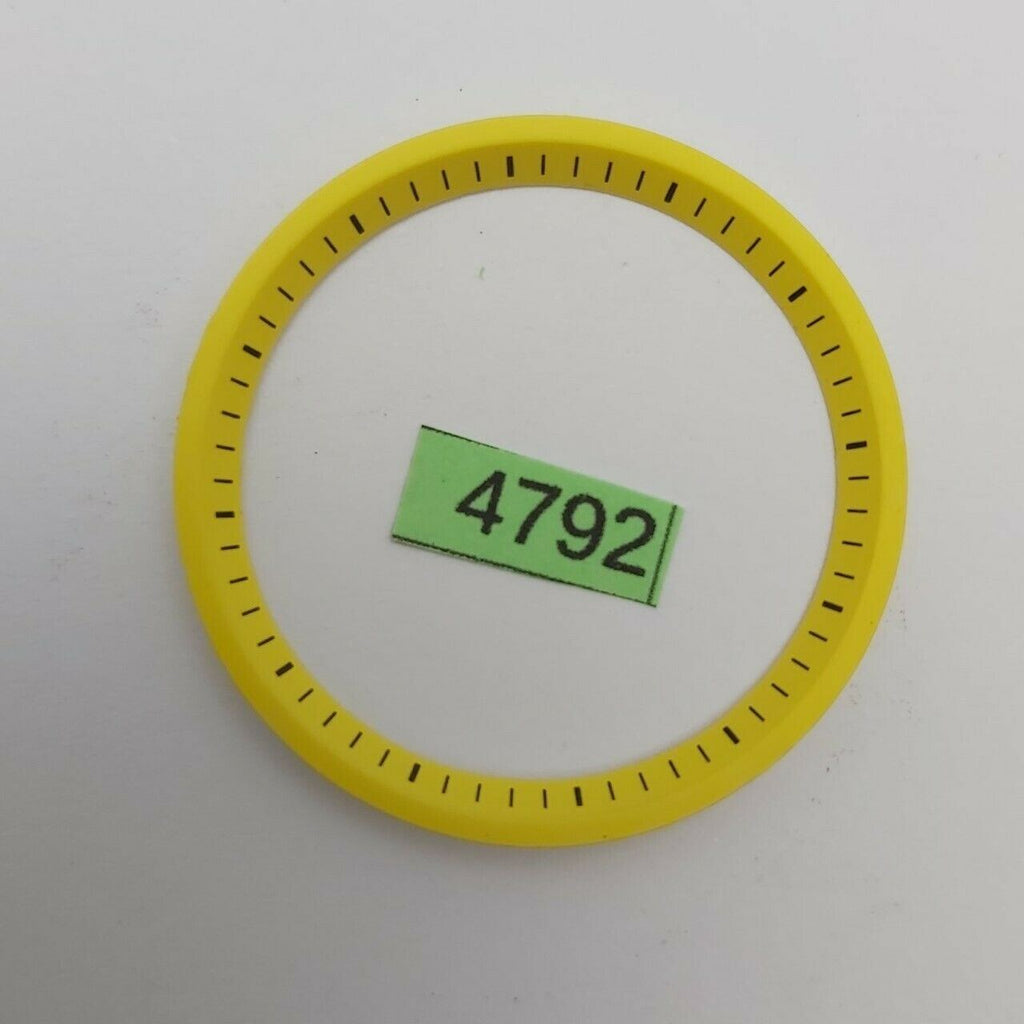 USED SEIKO MENS AFTERMARKET 7002 7000 YELLOW MINUTE TRACK WATCH BVT04792