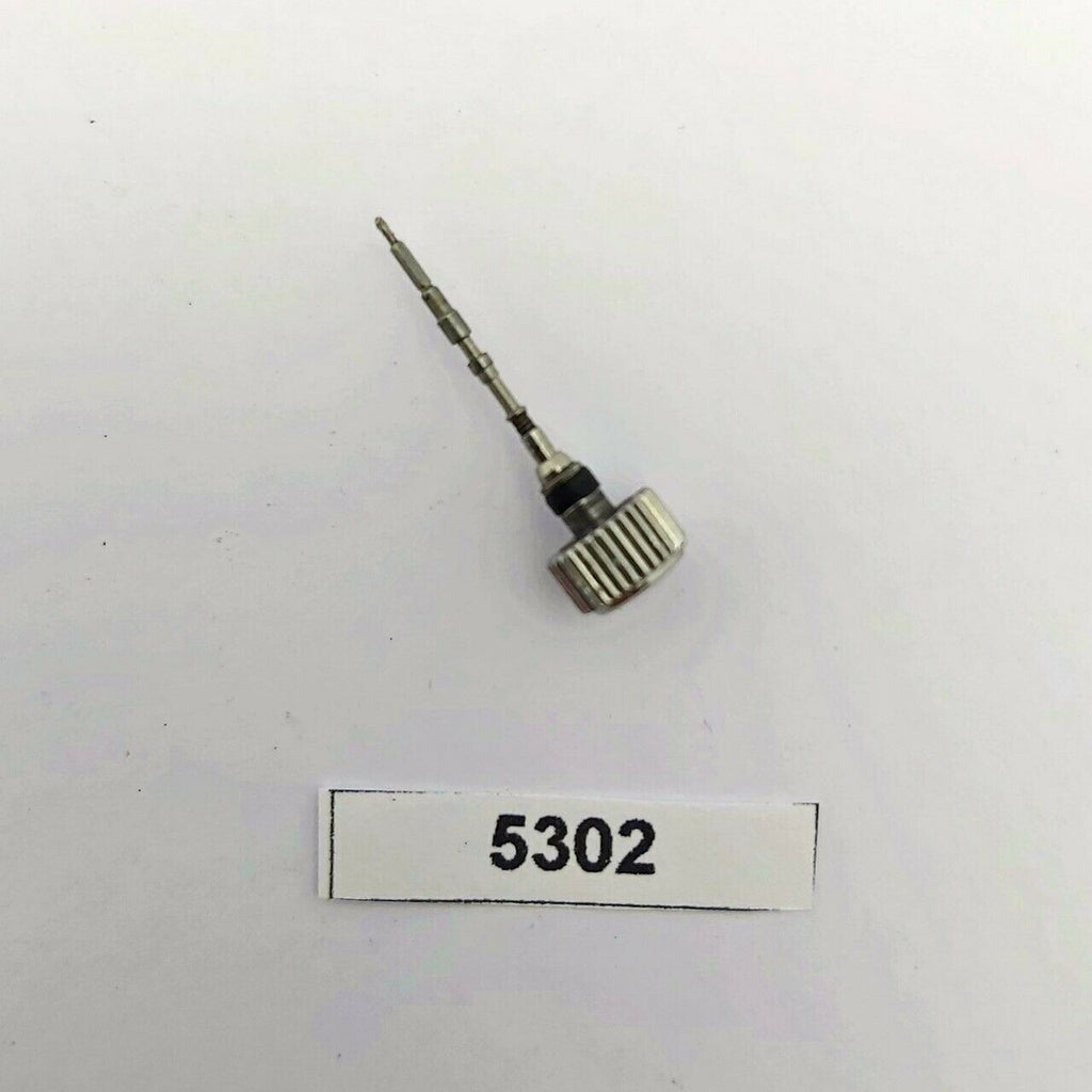 USED SEIKO MIDSIZED CROWN AND STEM FOR 7S26 0010 SKX001 WATCH BVT05302