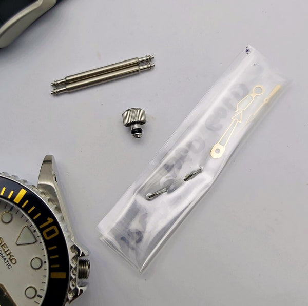 NEW AF SEIKO 7S26 0050 SKX023 WHITE KIT CASE BEZEL GLASS CROWN STRAP DIAL HANDS