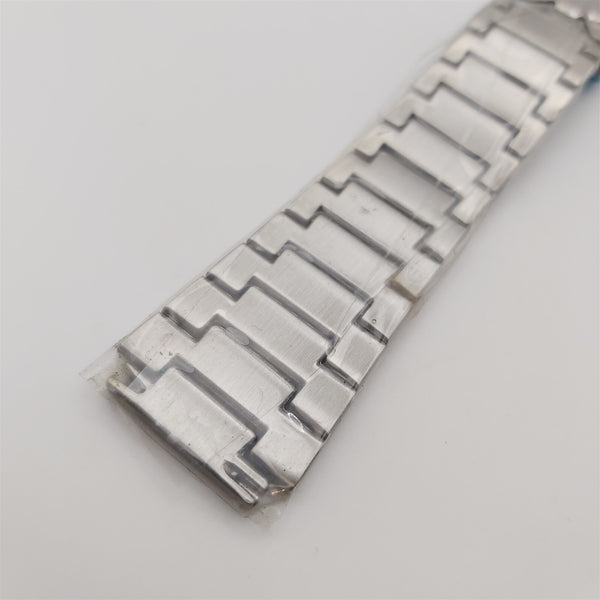 NEW CITIZEN BULLHEAD CHRONOGRAPH MICKEY MOUSE SOLID STAINLES STEEL BAND BRACELET
