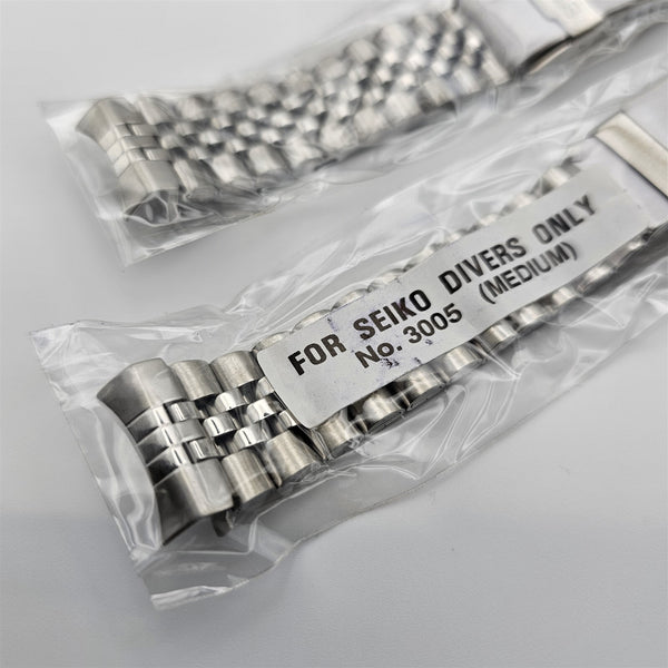 NEW LOT OF 2 SEIKO JUBILEE SS BRACELET 20mm 7S26 0030 SKX013 WATCH FOLDED TYPE A