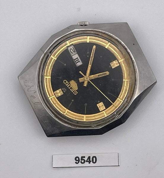 PROJECT TO FIX SEIKO 5 SPORTS 7009 8440 MENS SS AUTO DAY DATE WATCH 9540
