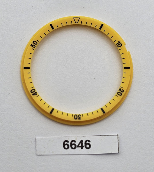 NEW SEIKO YELLOW ROTATING MINUTE TRACK 6139 POGUE CHRONOGRAPH ROTATES BVT06646