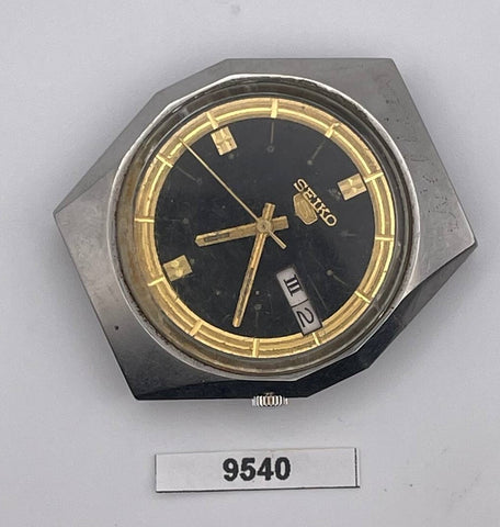 PROJECT TO FIX SEIKO 5 SPORTS 7009 8440 MENS SS AUTO DAY DATE WATCH 9540