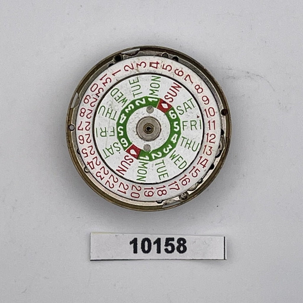 USED VINTAGE AUTOMATIC WATCH MOVEMENT FOR PARTS OR TO FIX BVT010158