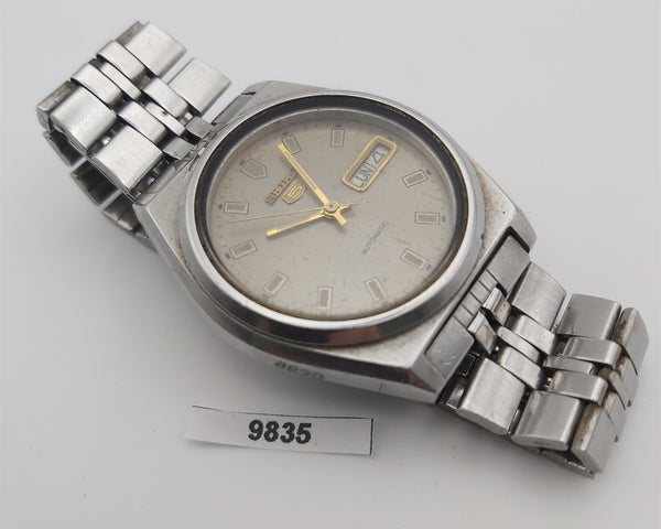 PROJECT TO FIX SEIKO 5 7009 8761 MENS SS AUTO DAY DATE WATCH BVT09835