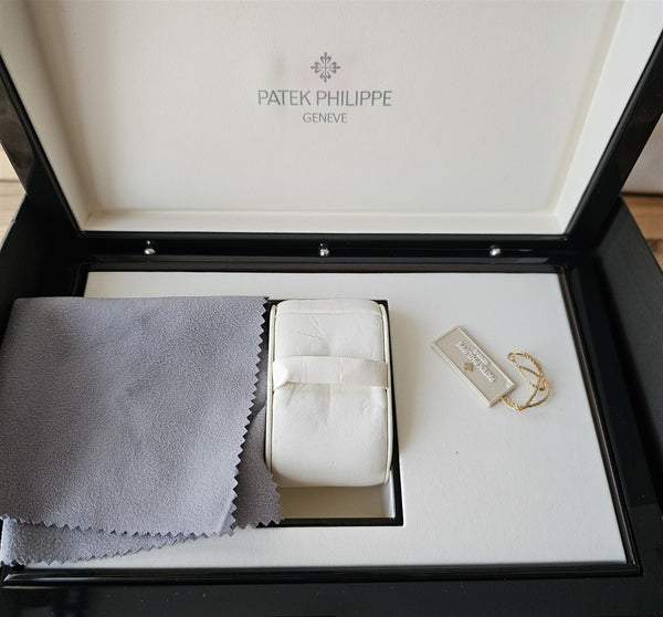 Genuine Patek Philippe Nautilus Annual Calendar 5726/1A 001 Inner Outer Box SET