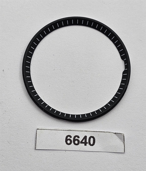 NEW AF SEIKO MIDSIZE 7s26 0030 SKX013 BLACK PLASTIC MINUTE TRACK WATCH BVT06640