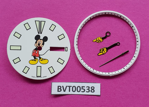SEIKO MICKEY MOUSE DIAL GLOVED HANDS MINUTE TRACK SEIKO 6309 7290 WATCH BVT00538