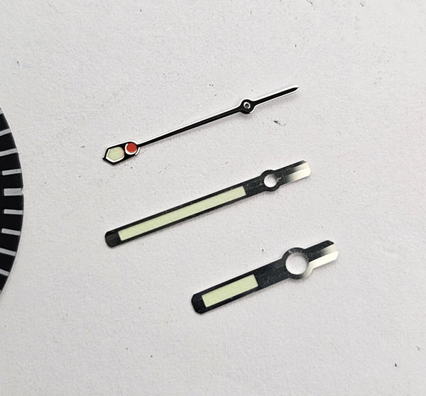NEW SEIKO SUWA DIAL HAND SET 6105 8000 6105-8110 GREEN MARKER VER WATCH BVT06379