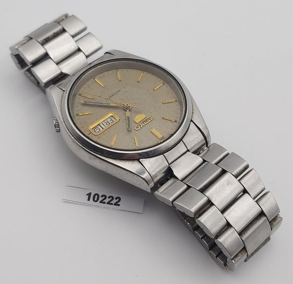 PROJECT TO FIX SEIKO 5 6309 8880 MENS AUTOMATIC DAY DATE WATCH 10222