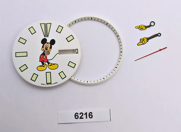 SEIKO MICKEY MOUSE DIAL GLOVED HANDS MINUTE TRACK 6309 7290 WATCH RED VER. 6216
