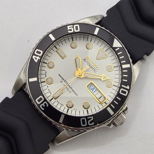 99 SEIKO 7S26 0050 SKX023 MENS DAY DATE SERVICED SS WATCH US TARIFF PAID 973653