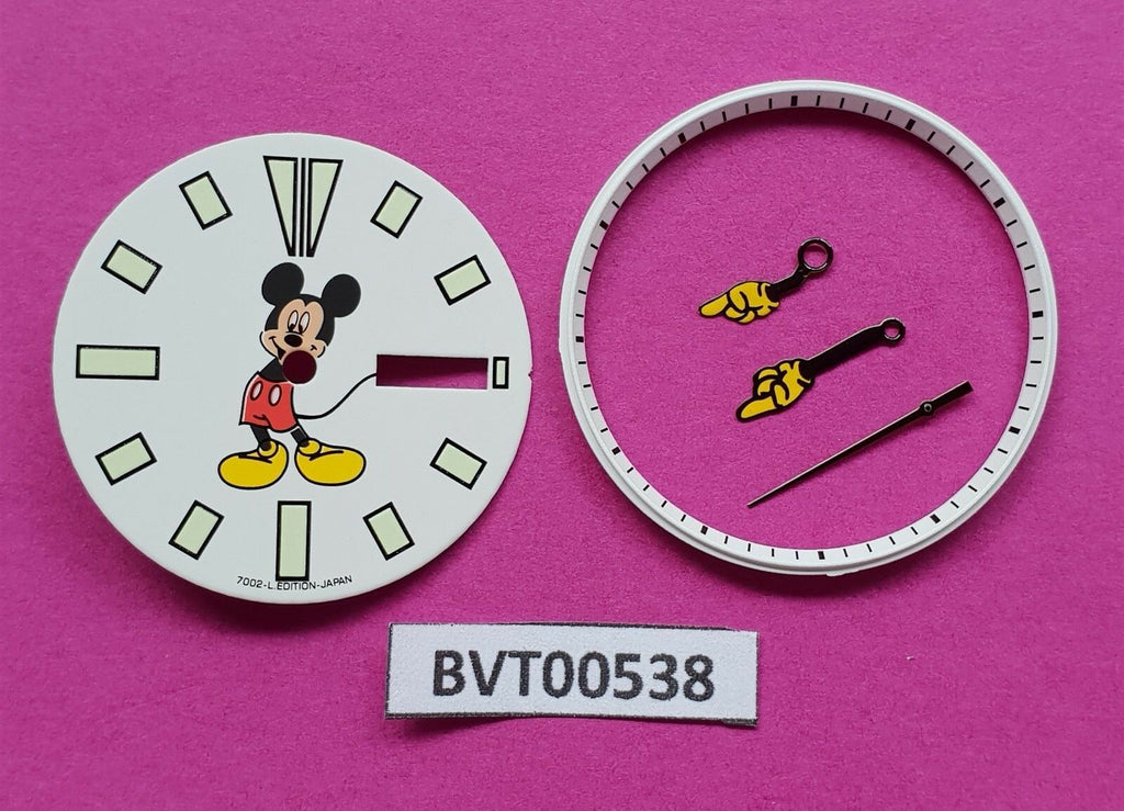 SEIKO MICKEY MOUSE DIAL GLOVED HANDS MINUTE TRACK SEIKO 6309 7290 WATCH BVT00538