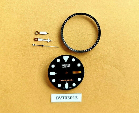 NEW SEIKO BLACK DIAL HANDS MINUTE TRACK SET FOR 7S26 0020 SKX007 WATCH BVT03013