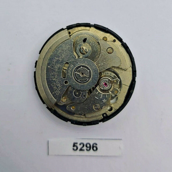 USED SEIKO CALIBER 7S26 AUTO MOVEMENT W/ DIAL HANDS 7S26 0010 MIDSIZE BVT05296