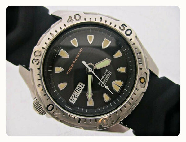 96' SEIKO 7S26 0010 AUTO MIDSIZE DAY DATE DIVE SS 600084 EU SHIP SERVICED WATCH