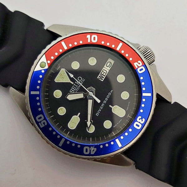 00' SEIKO 7S26 0030 AUTO MIDSIZED PEPSI DAY DATE 040062 EU SHIP SERVICED WATCH
