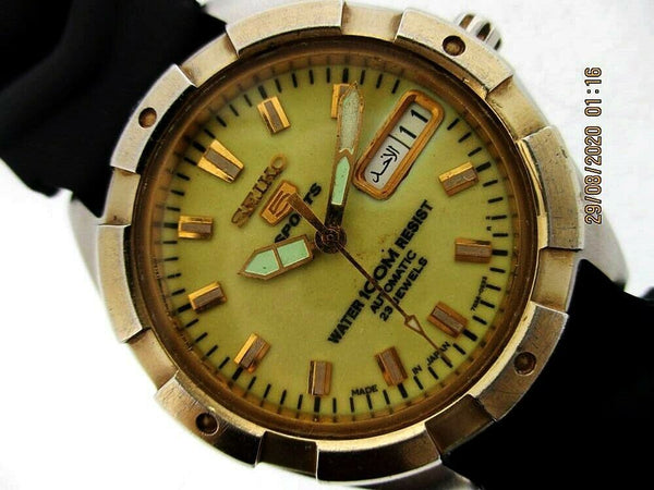 PROJECT FIX SEIKO 5 SPORTS 7S26 0TJ0 GOLD SS MIDSIZE AUTO DAY DATE 1562 WATCH
