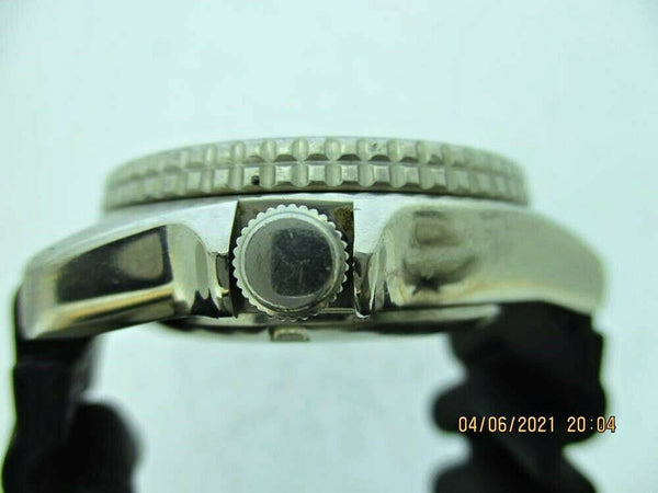 00' SEIKO 7S26 0030 AUTO MIDSIZED BLACK DAY DATE 060742 EU SHIP SERVICED WATCH