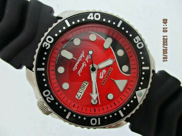 PROJECT TO FIX 97 SEIKO 7S26 0020 SKX007 BRIAN MAY DAY DATE 7D0410 AUTO WATCH