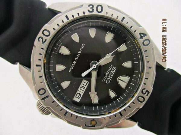 PROJECT TO FIX 97' SEIKO 7S26 0010 AUTO MIDSIZED DAY DATE 740922 WATCH EU SHIP