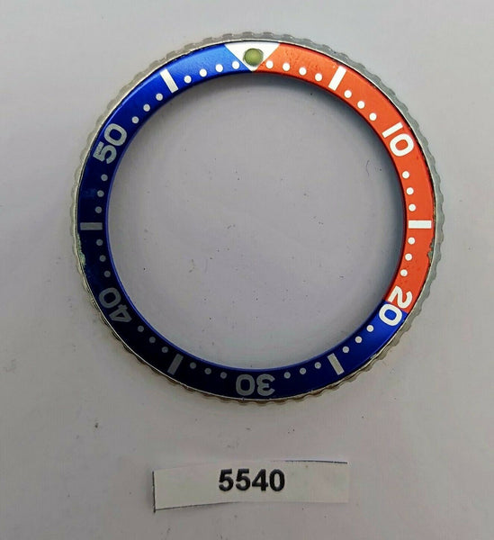 USED SEIKO MENS BEZEL WITH INSERT FOR 7002 7000 & 6309 7290 WATCH BVT05540
