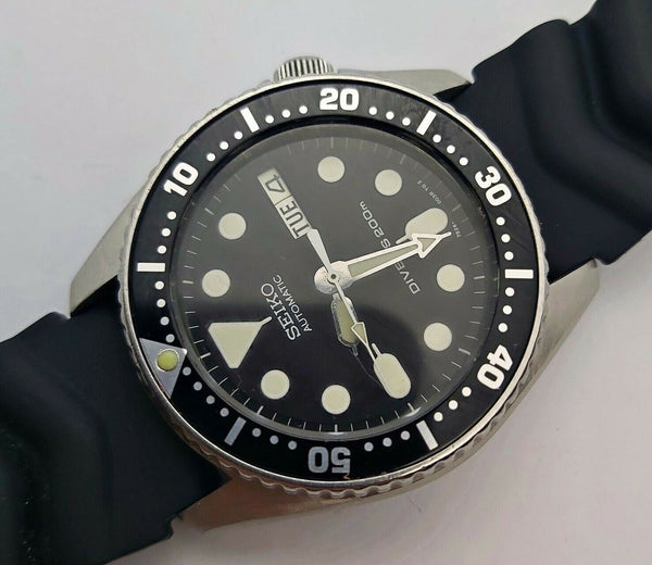 03' SEIKO 7S26 0030 AUTO MIDSIZED BLACK DAY DATE 3n0651 EU SHIP SERVICED WATCH