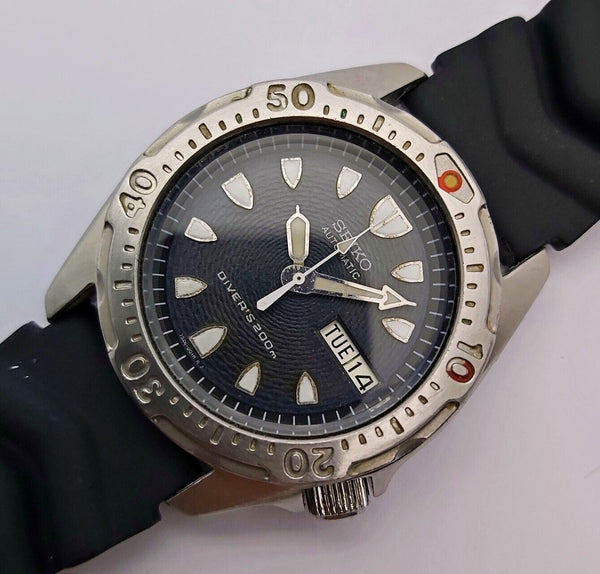 1997 SEIKO 7S26 0010 AUTO MIDSIZE DAY DATE DIVE SS 791135 EU SHIP SERVICED WATCH