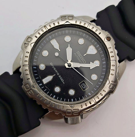 2000 SEIKO 7002 7020 SCHWARZ AUTOMATIK 010297 HERRENUHR MIT DATUM WARTUNG...