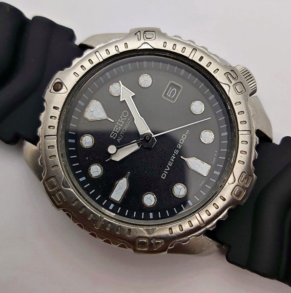 2000 SEIKO 7002 7020 SCHWARZ AUTOMATIK 010297 HERRENUHR MIT DATUM WARTUNG...